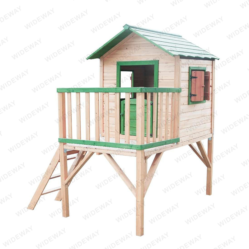 Playhouse Anak karo Balkon