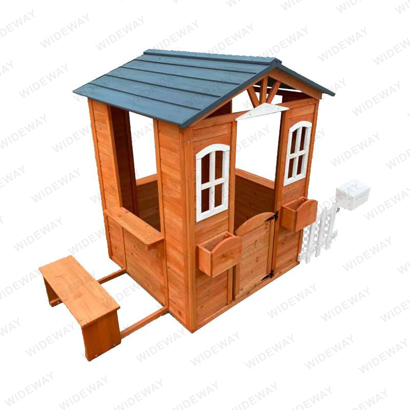 Kids Outdoor Kayu Playhouse